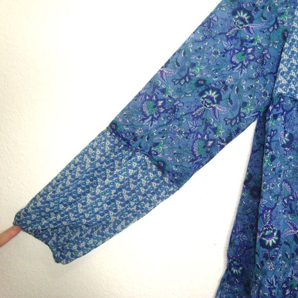 Susan Lucci Boho Blue Floral Chiffon 1/4 Button Front Long Sleeve Blouse Size L - Picture 8 of 11
